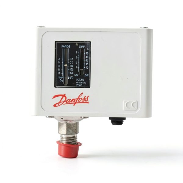 Danfoss SPDT Push Button Switch IP35 Automotive-1